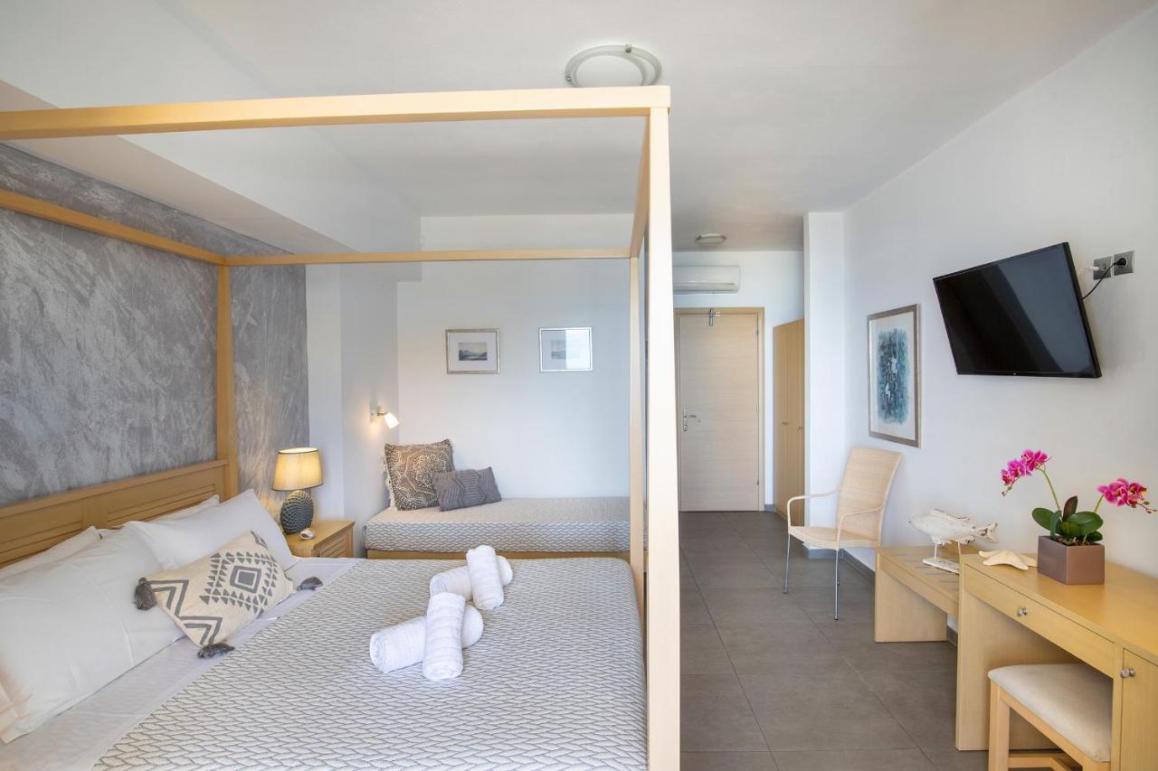 Blue Harmony Hotel Kini Extérieur photo