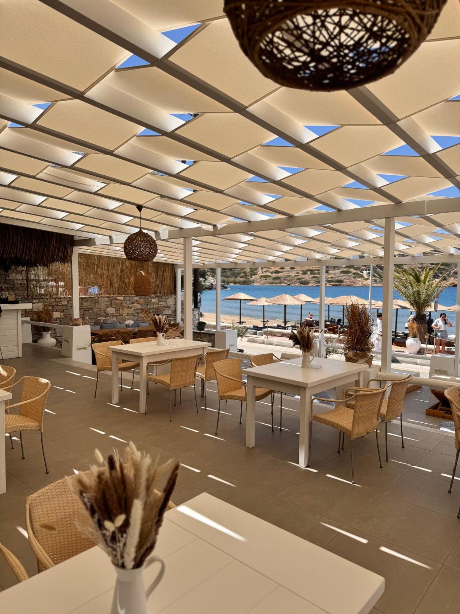 Blue Harmony Hotel Kini Extérieur photo