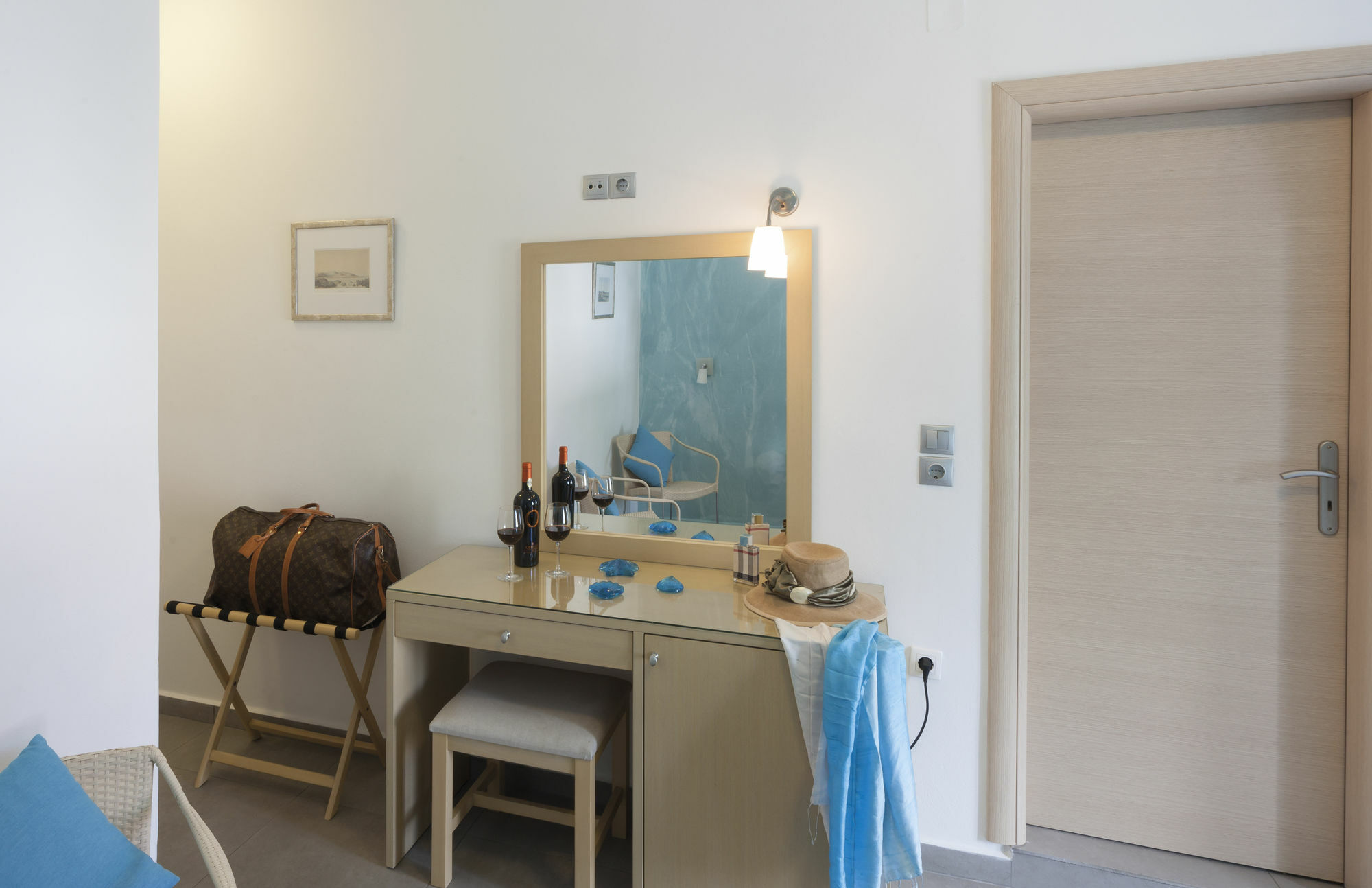 Blue Harmony Hotel Kini Extérieur photo