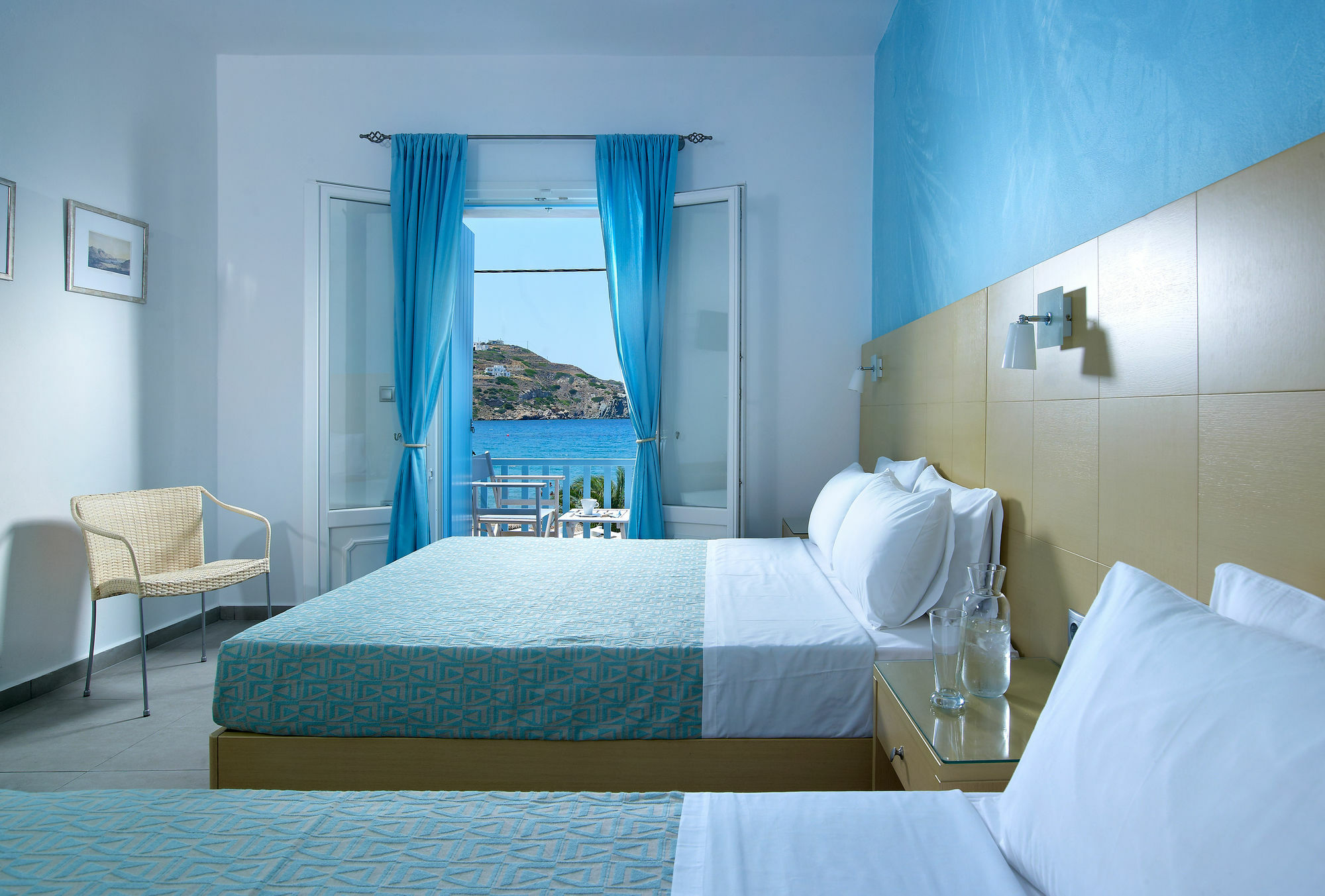 Blue Harmony Hotel Kini Extérieur photo