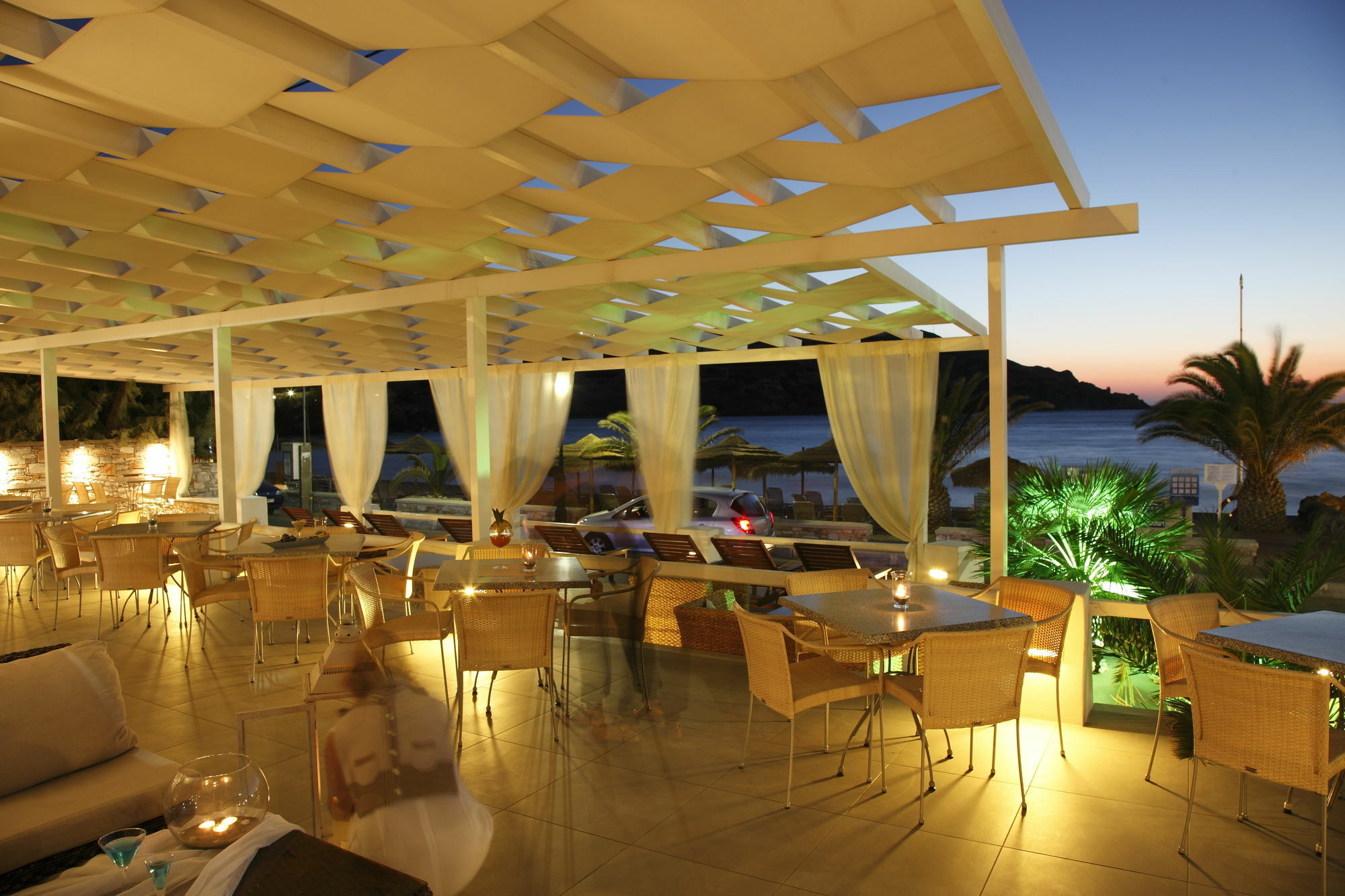 Blue Harmony Hotel Kini Extérieur photo