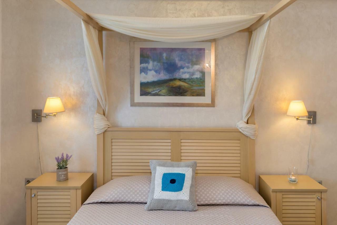 Blue Harmony Hotel Kini Extérieur photo